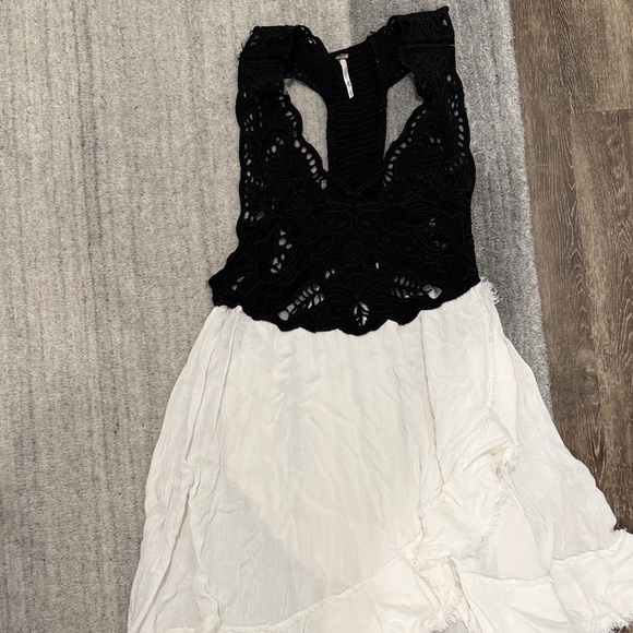 Free People Black Crocheted Bodice White Midi Dress - Picture 2 of 2